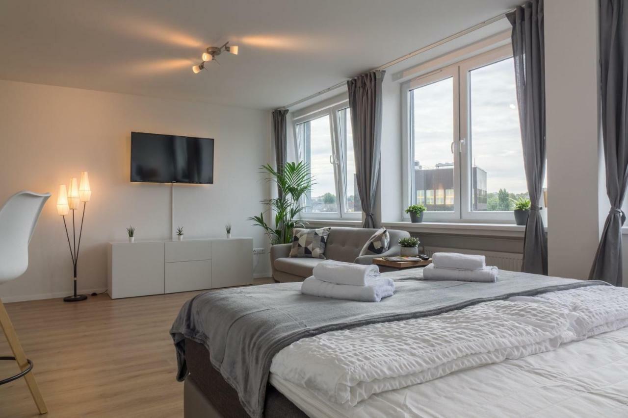 Business Apartment Mit Blick Auf Die Skyline Von Essen Exterior photo